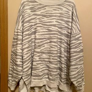 American Eagle Pullover